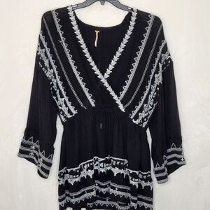 Free People Saffron Embroidered Tunic Size Medium